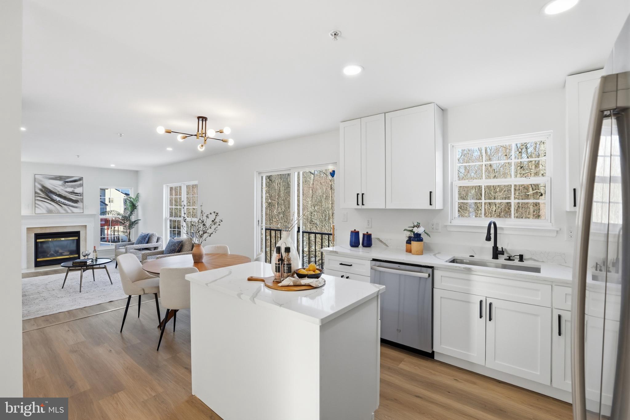 7102 STARBOARD DRIVE