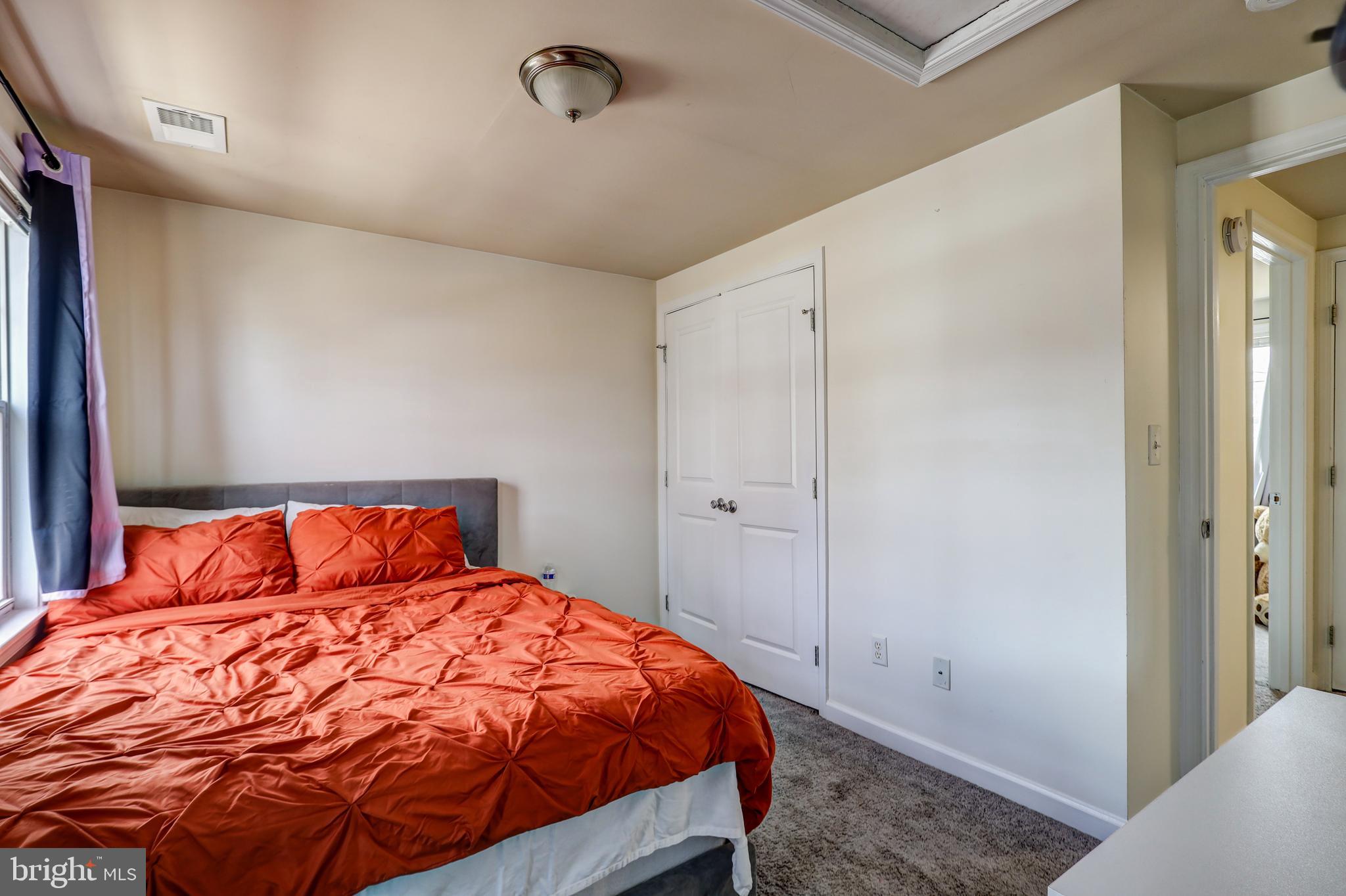 2512 KENT VILLAGE DRIVE
