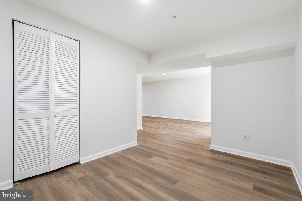 10503 BIRDIE LANE