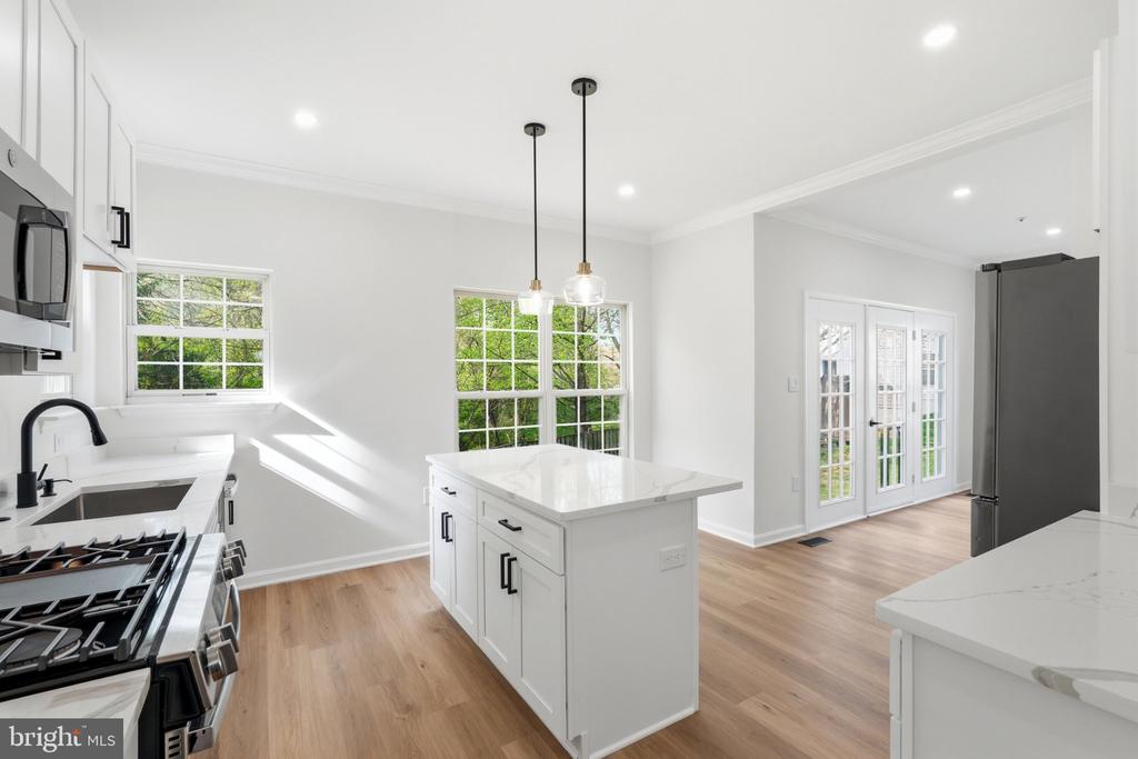 10503 BIRDIE LANE