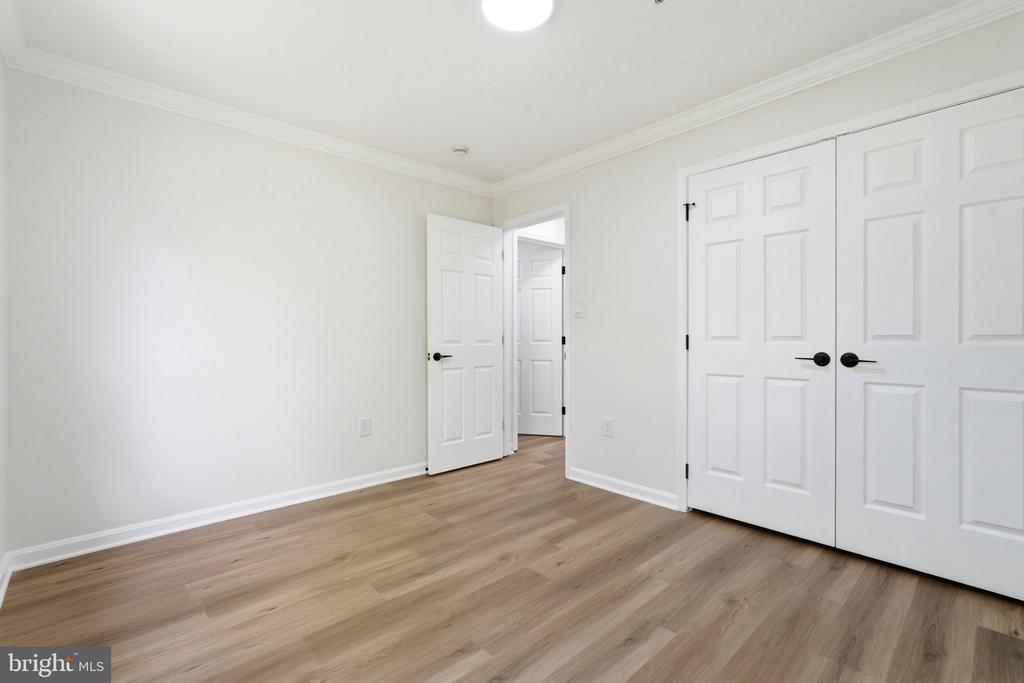 10503 BIRDIE LANE