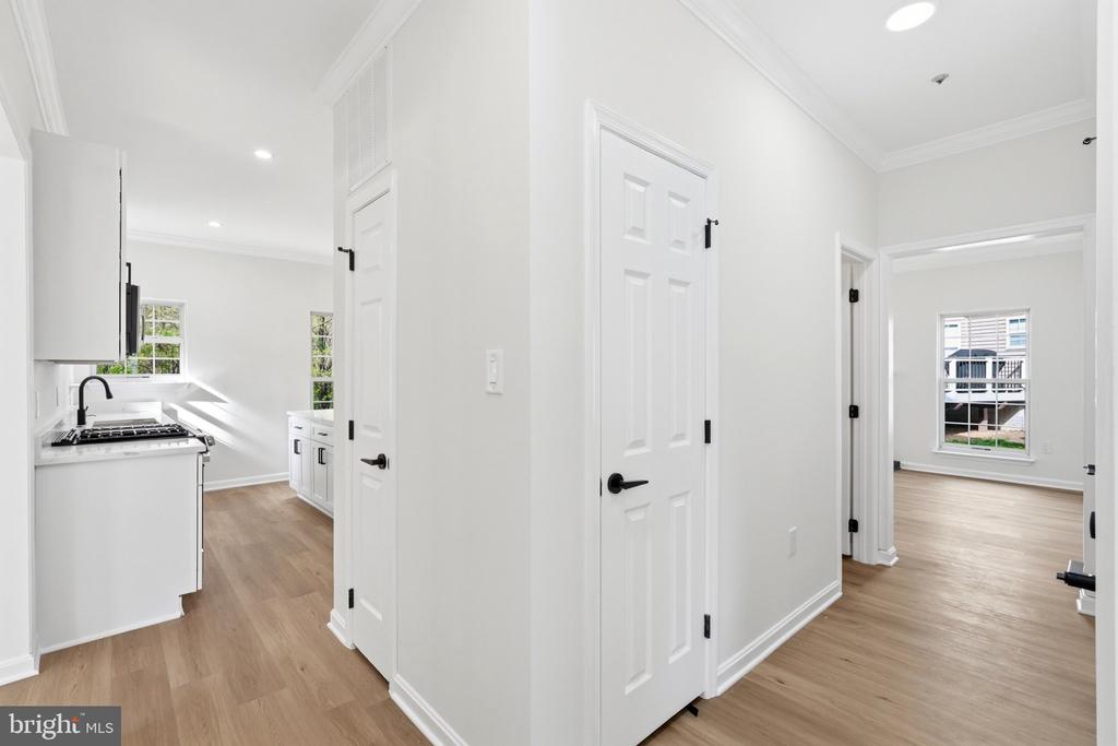 10503 BIRDIE LANE