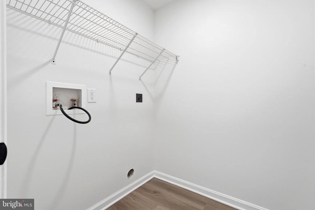 10503 BIRDIE LANE