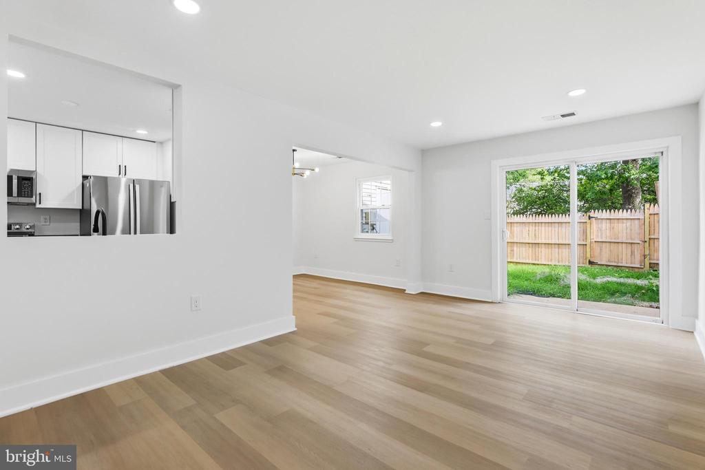 7621 INGRID PLACE