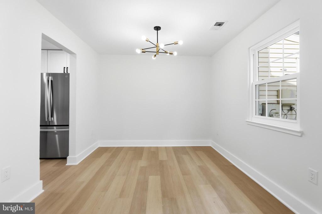 7621 INGRID PLACE
