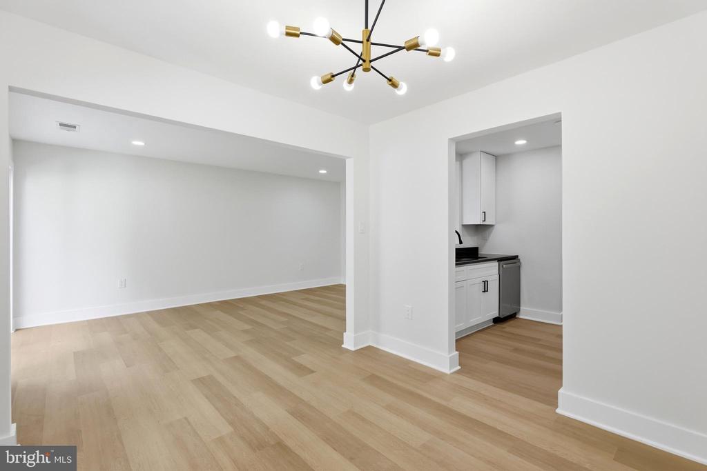 7621 INGRID PLACE