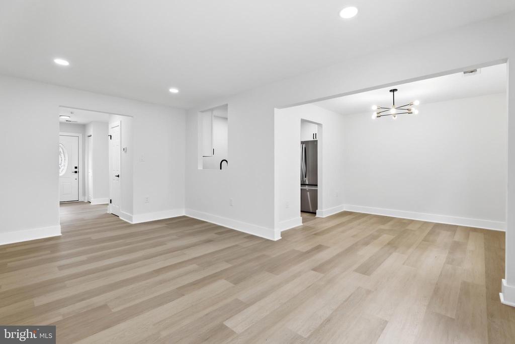 7621 INGRID PLACE