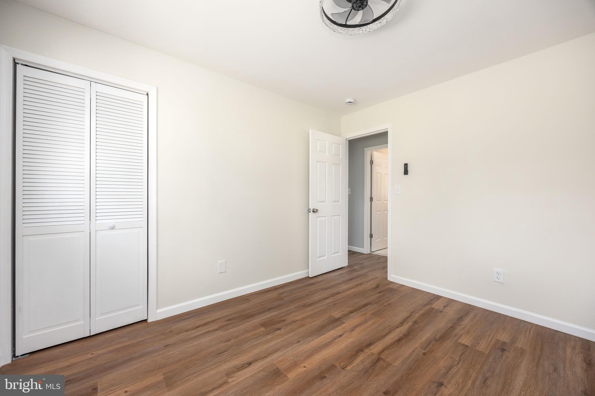 12045 JEFFREY LANE