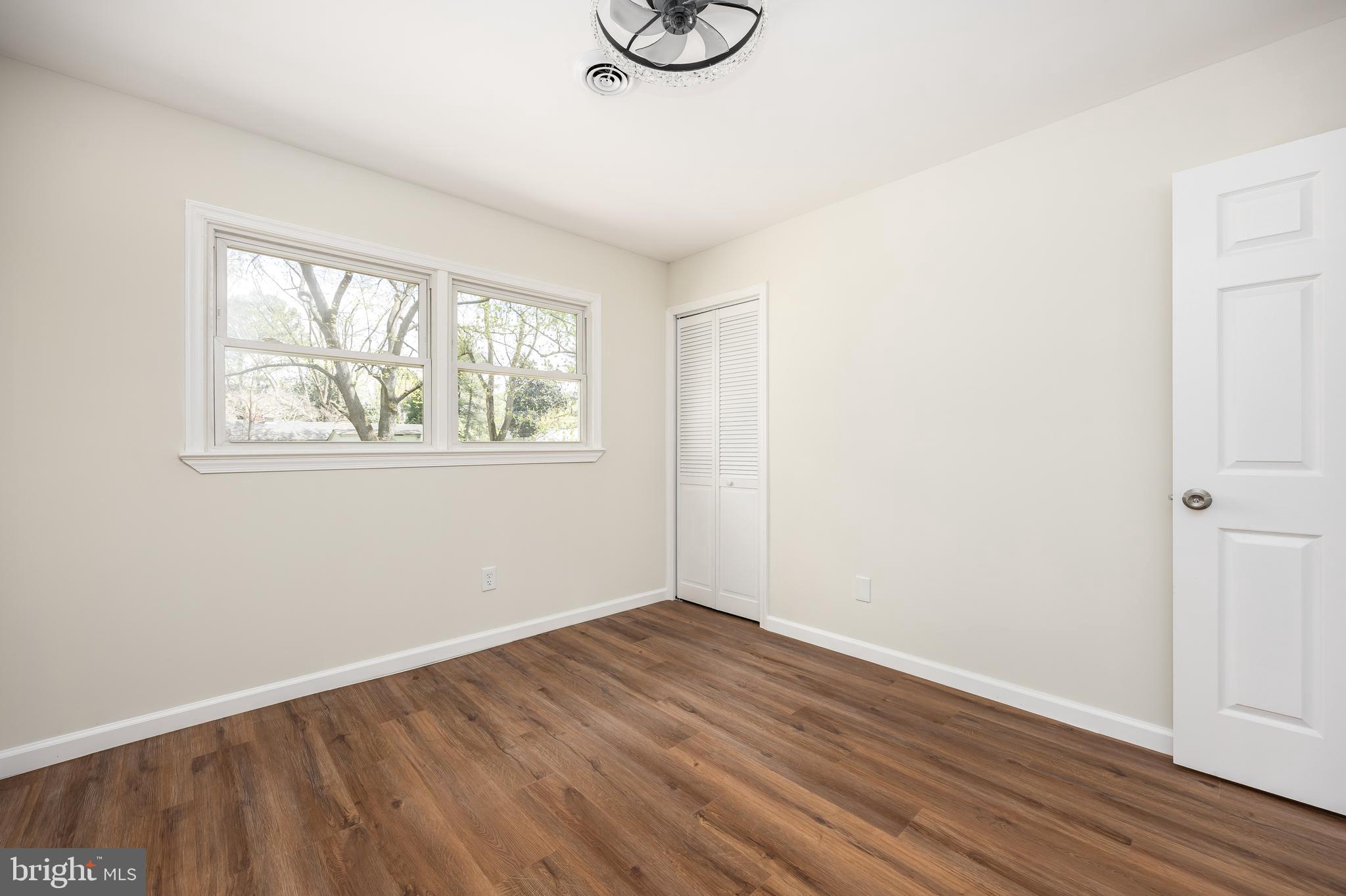 12045 JEFFREY LANE