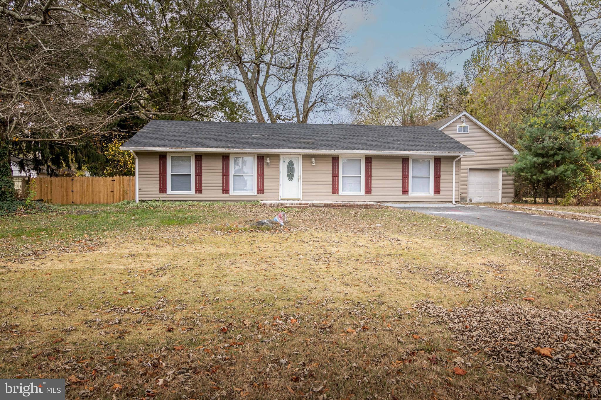 167 SHAMROCK DRIVE