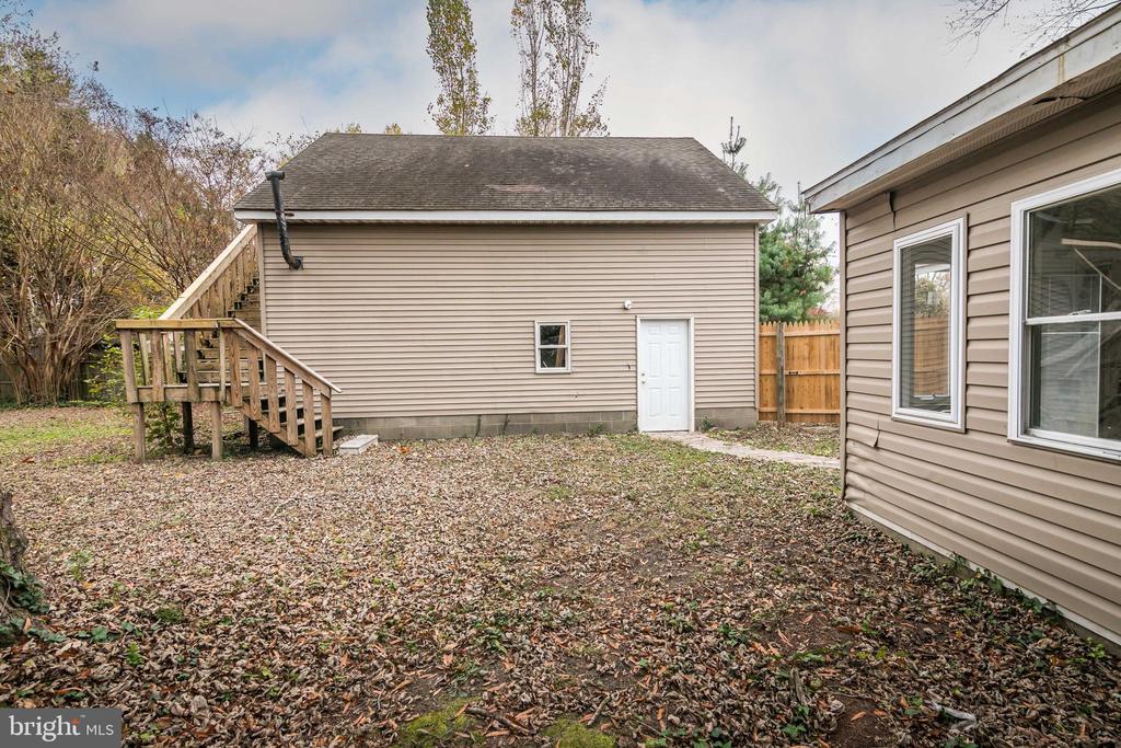 167 SHAMROCK DRIVE