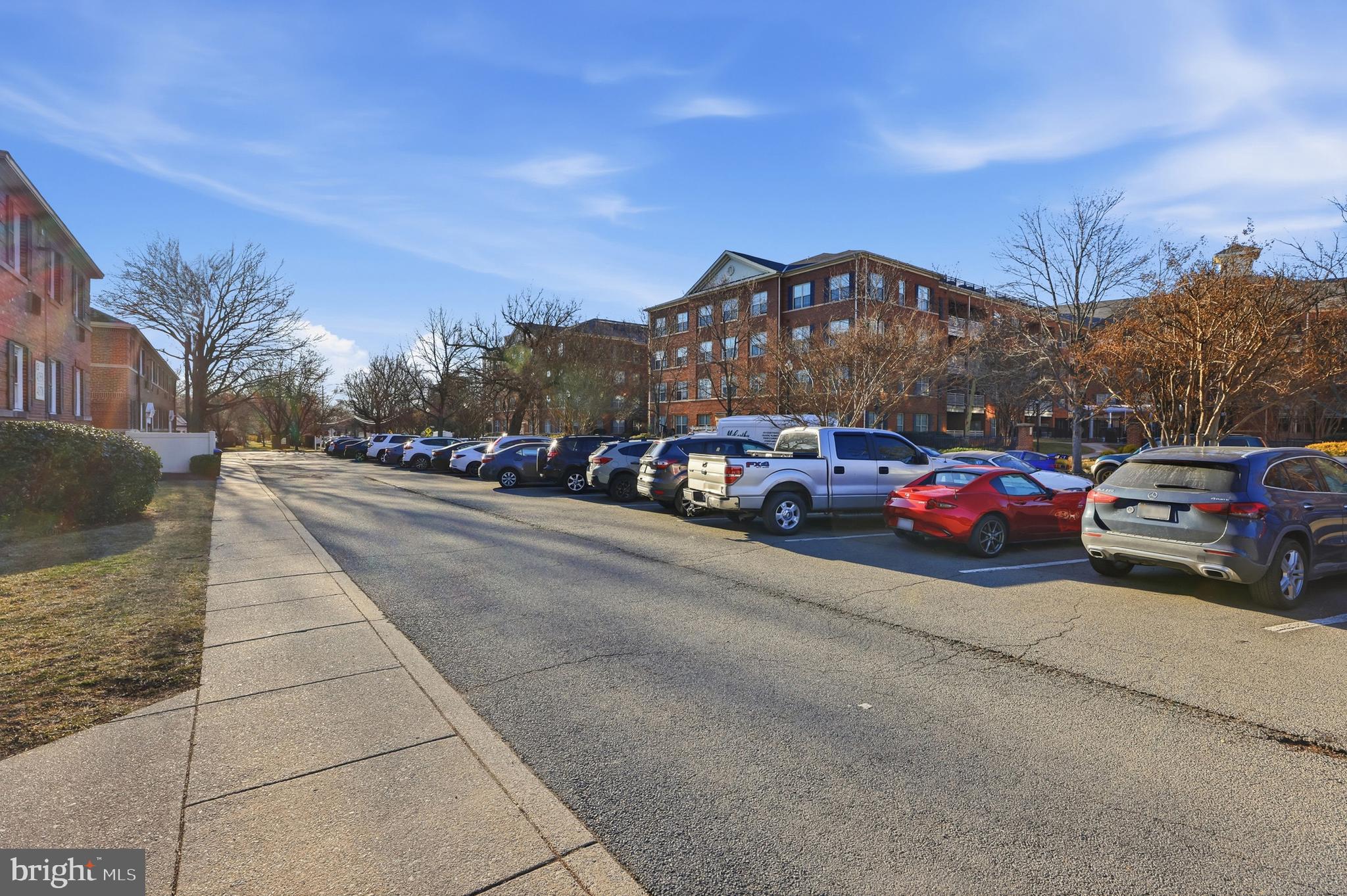 4360 N PERSHING DRIVE 43603