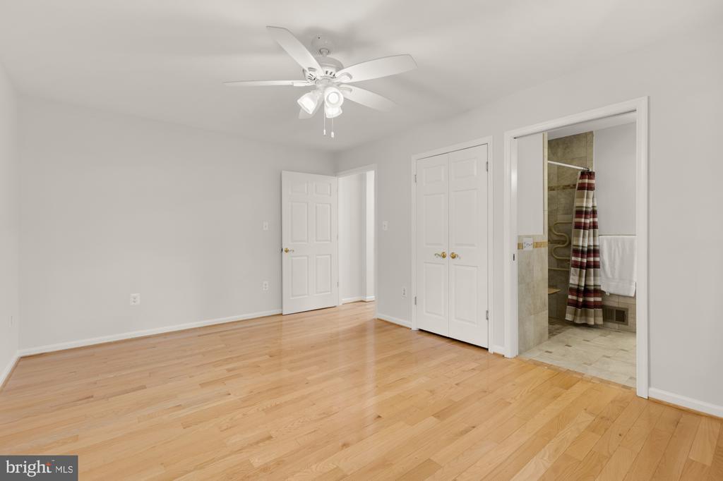 8006 ROCKWOOD COURT