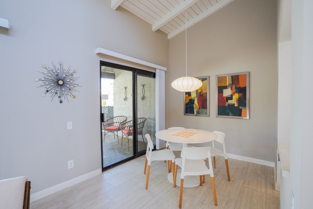 1150 E Palm Canyon Drive 82