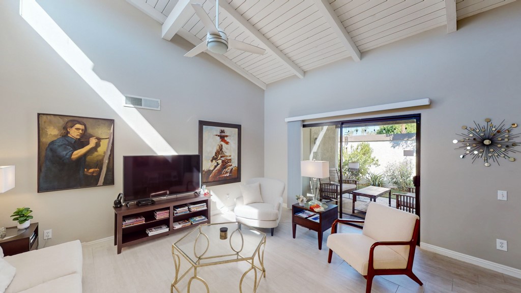 1150 E Palm Canyon Drive 82