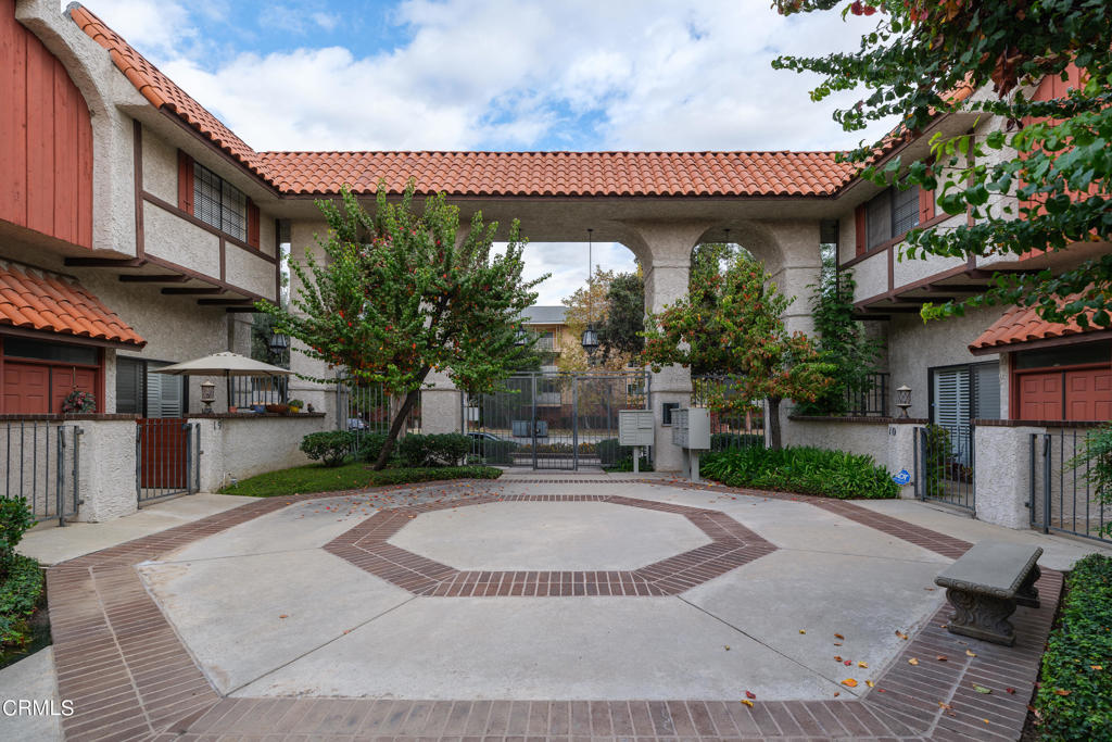 2450 E Del Mar Blvd Boulevard Unit: 22