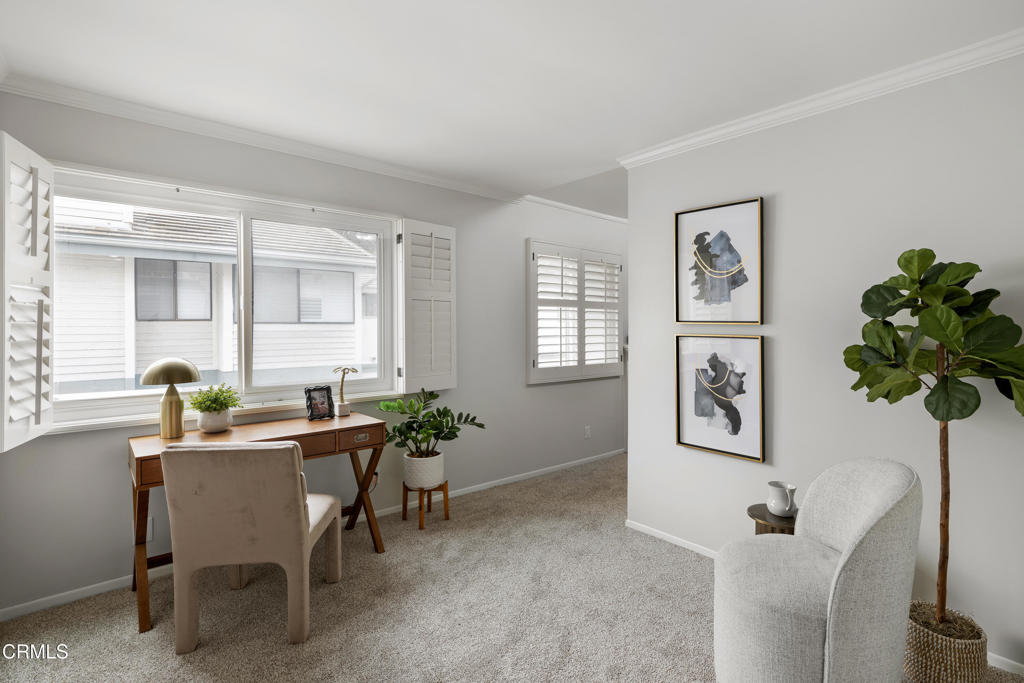 10518 Sunland Boulevard 7