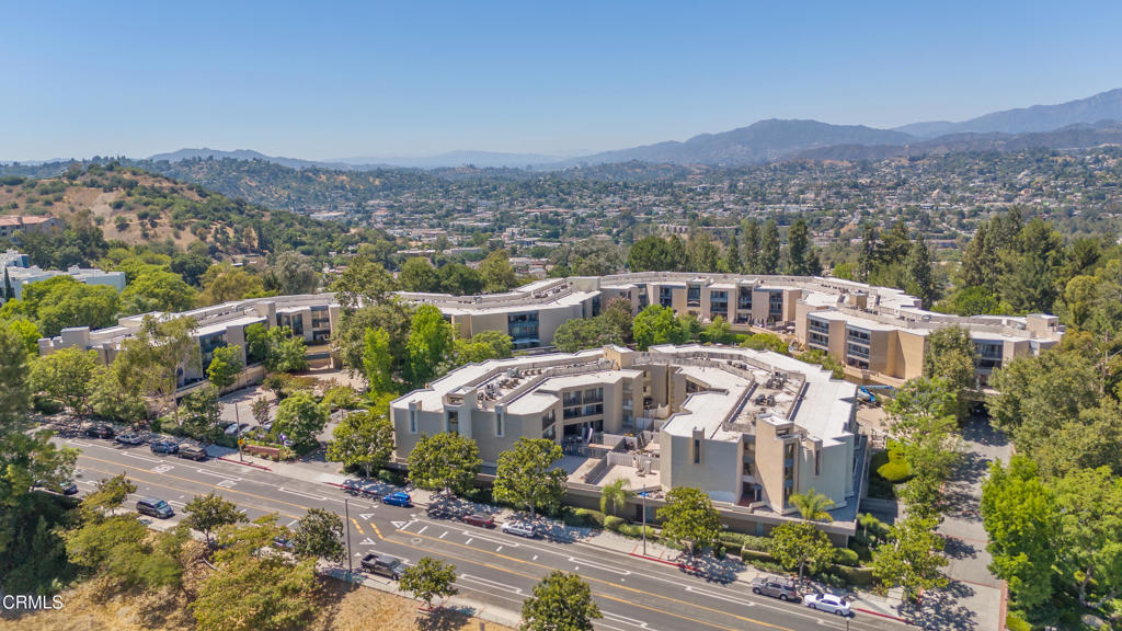 4499 Via Marisol 312