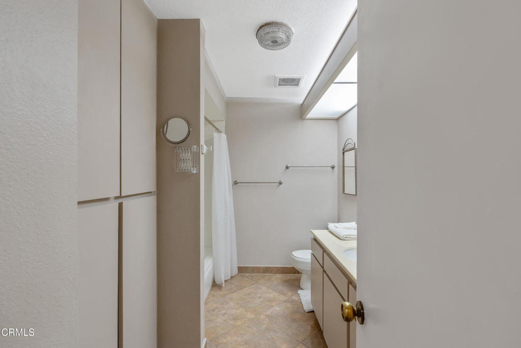 4499 Via Marisol 312