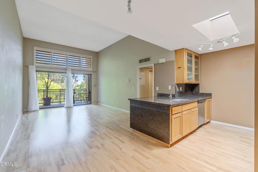 4499 Via Marisol 312