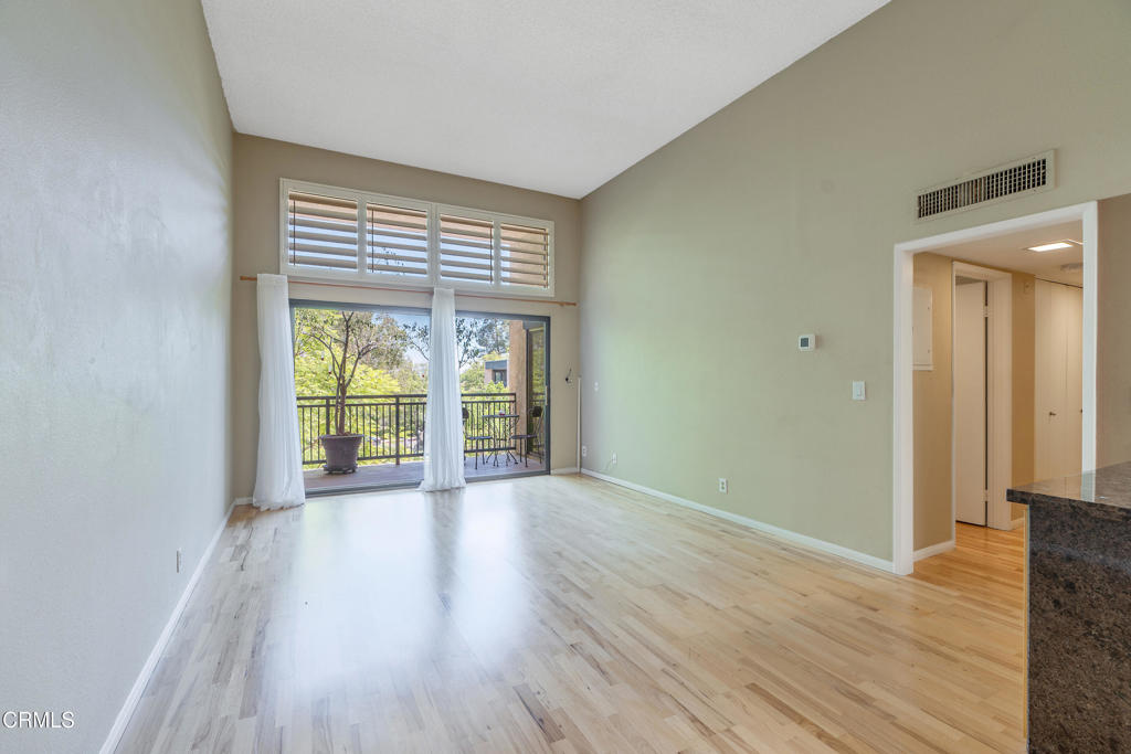 4499 Via Marisol 312