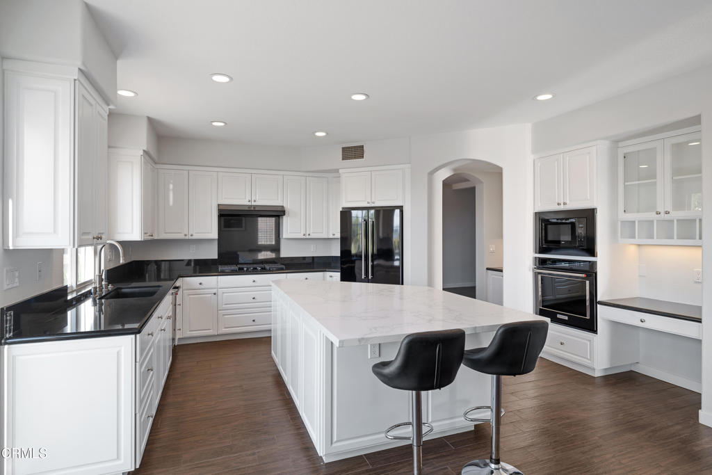 3731 N Hollingsworth Road