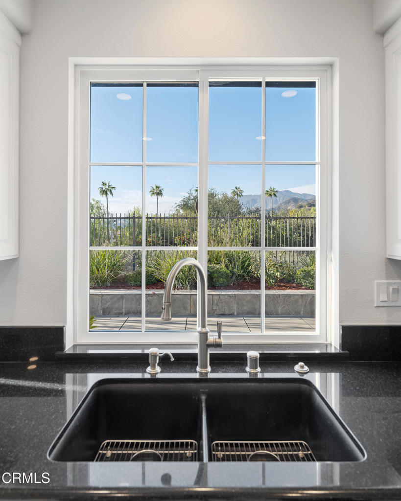 3731 N Hollingsworth Road