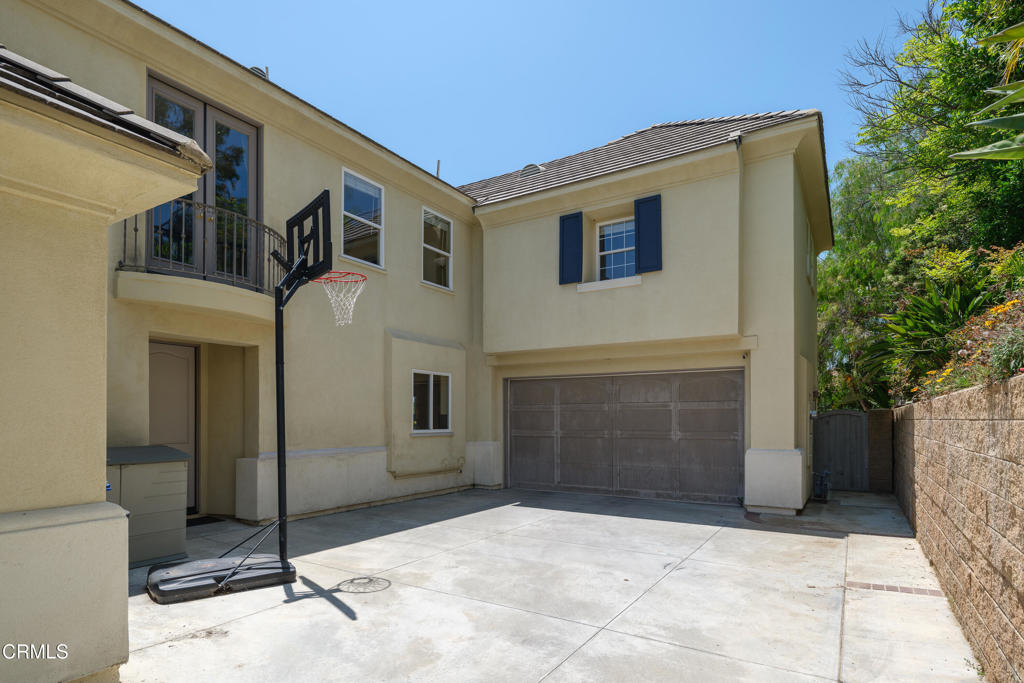 3921 Chapman Court