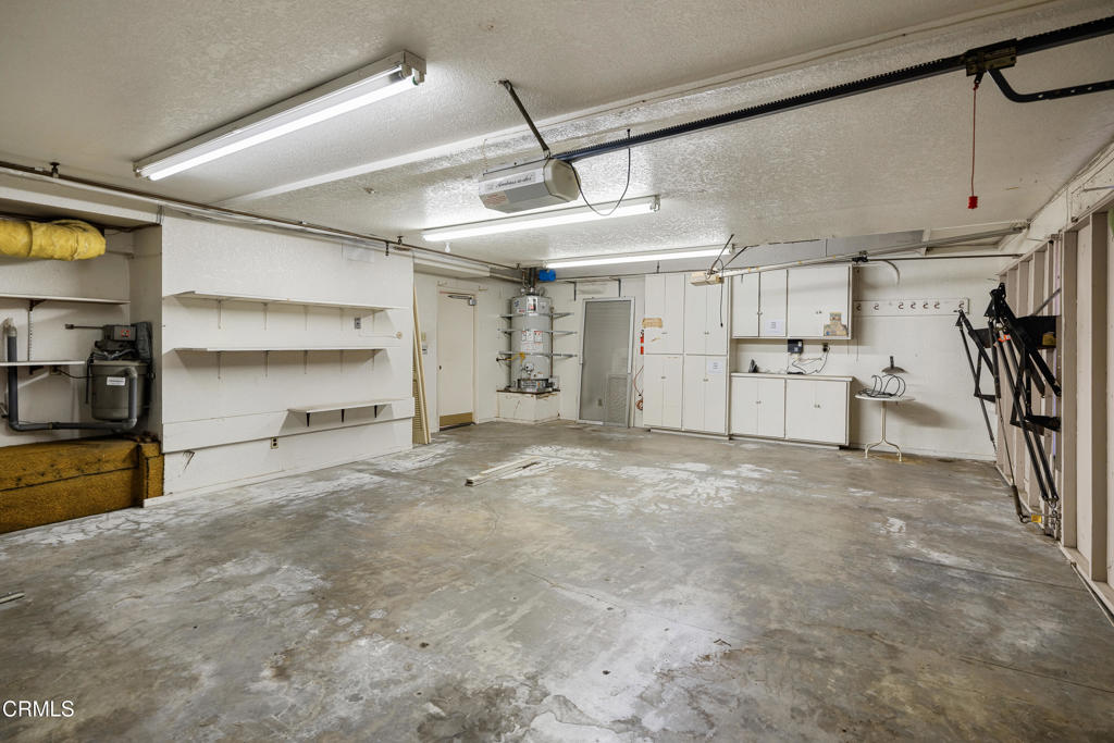 1400 Valley View Road 1