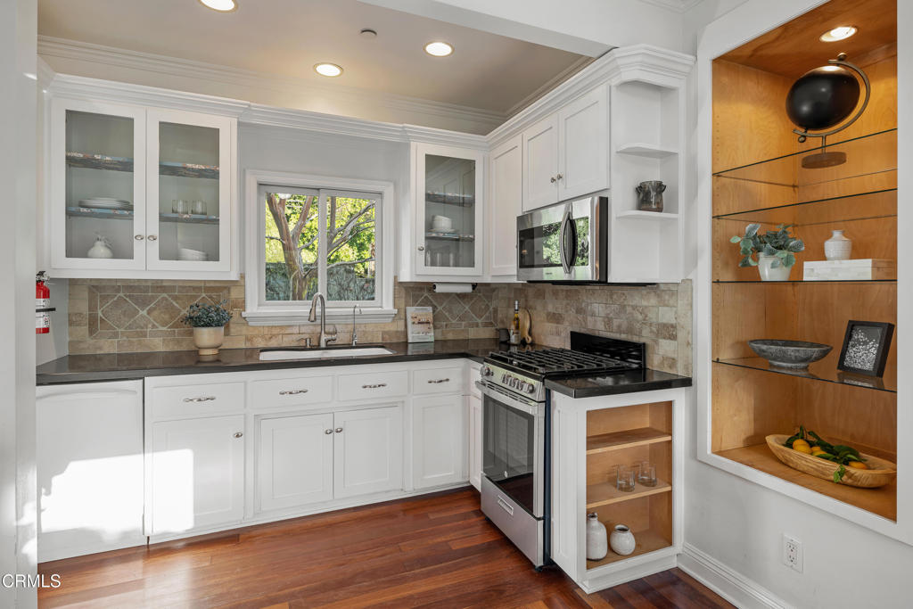 788 E Sierra Madre Boulevard