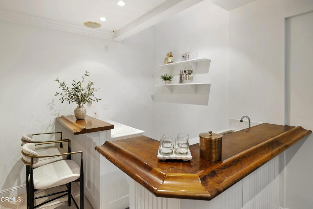 788 E Sierra Madre Boulevard