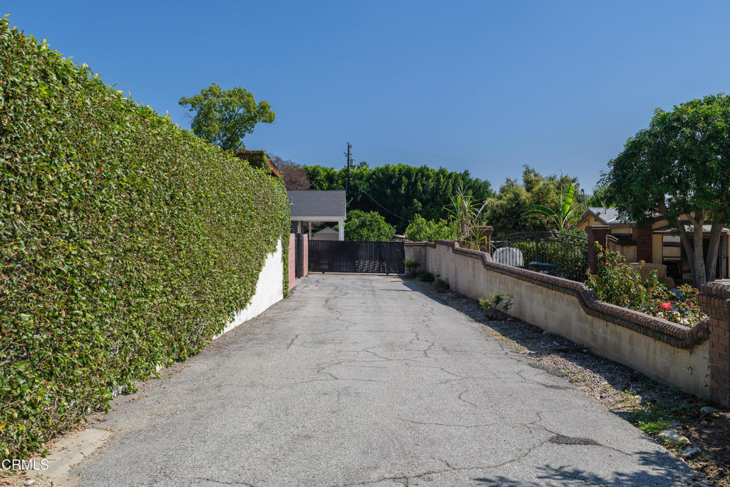 788 E Sierra Madre Boulevard