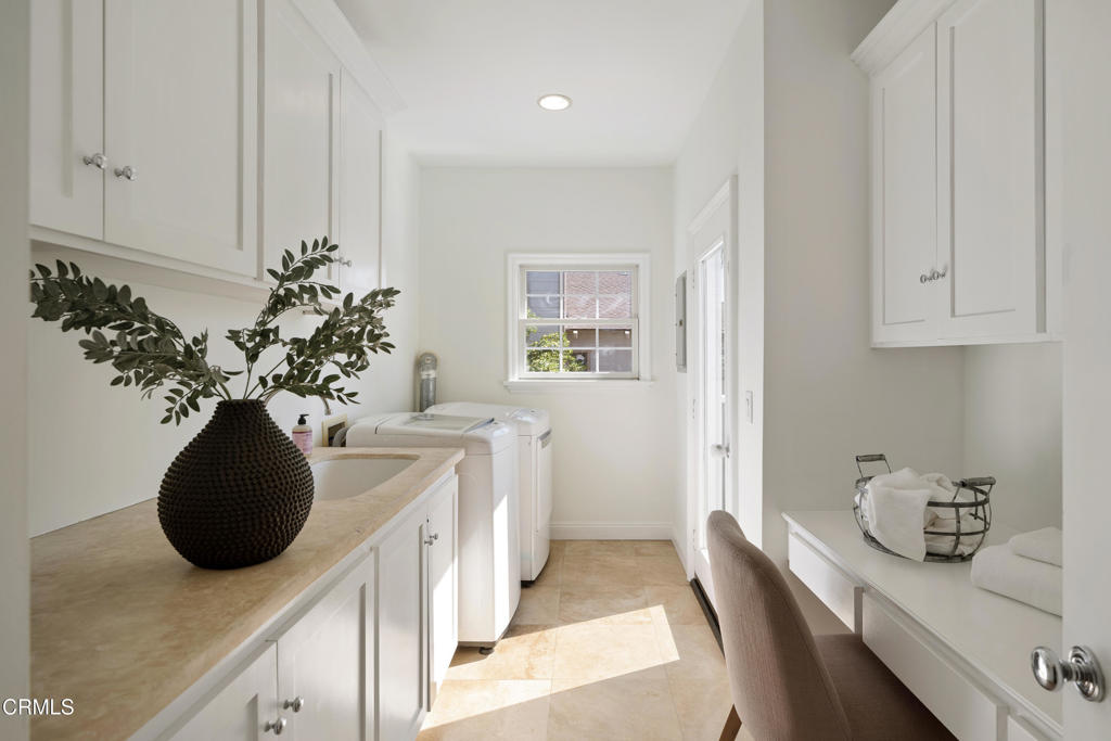 788 E Sierra Madre Boulevard