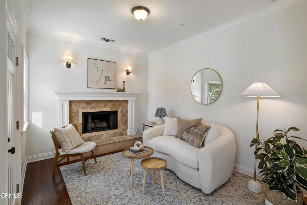 788 E Sierra Madre Boulevard