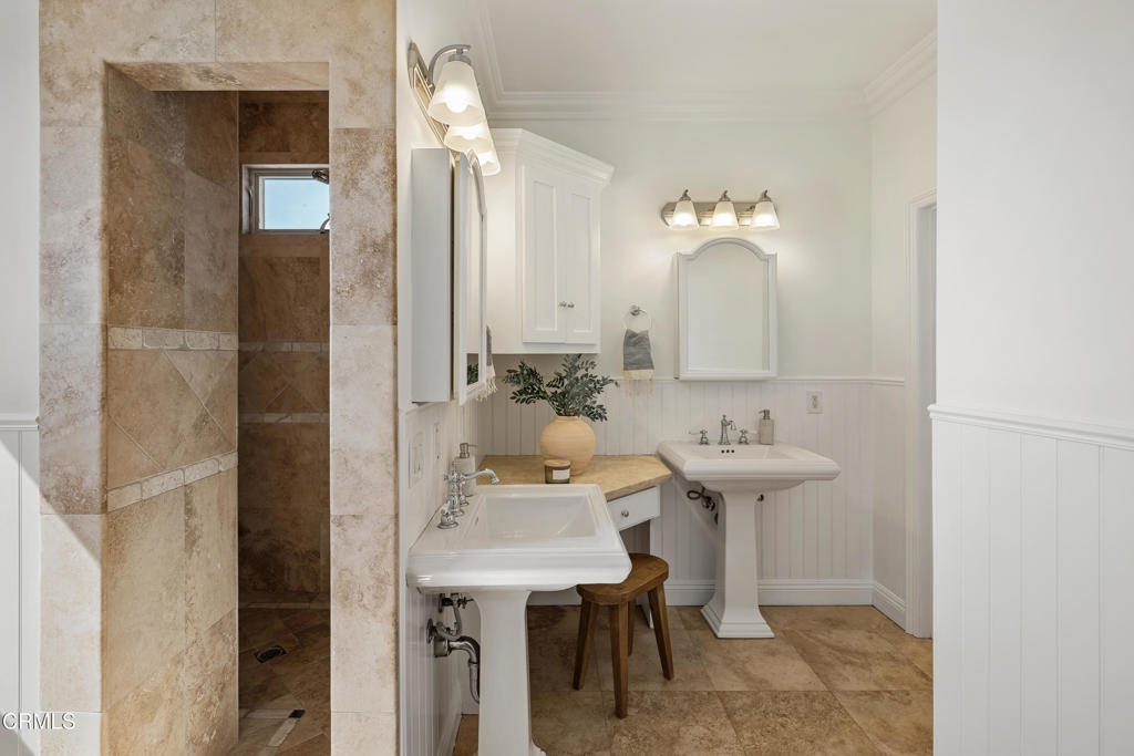 788 E Sierra Madre Boulevard