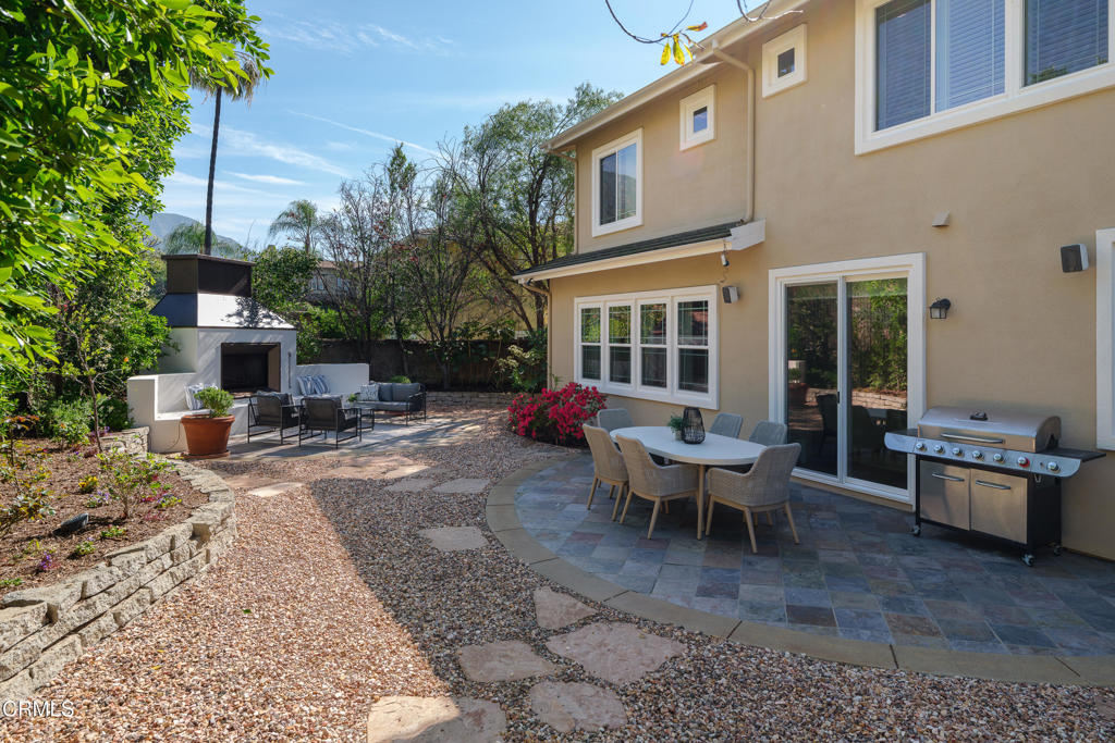 609 Hartwell Court