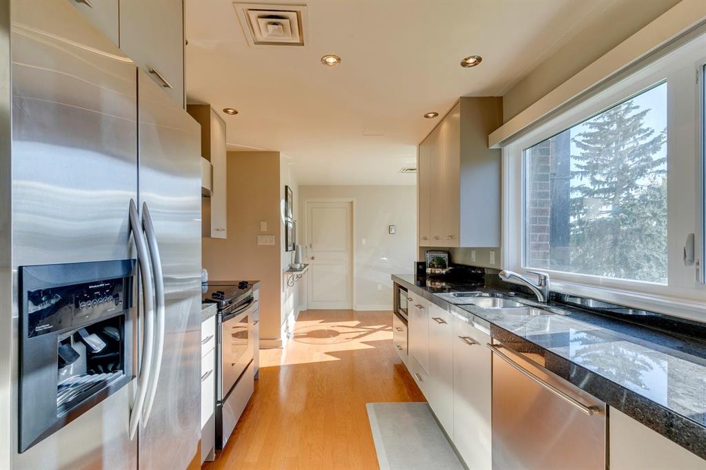 222 Eagle Ridge Drive SW Unit: 3N