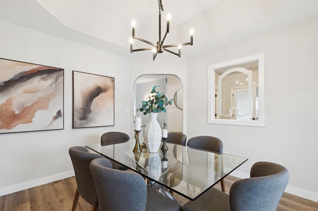 230 Chaparral Place SE