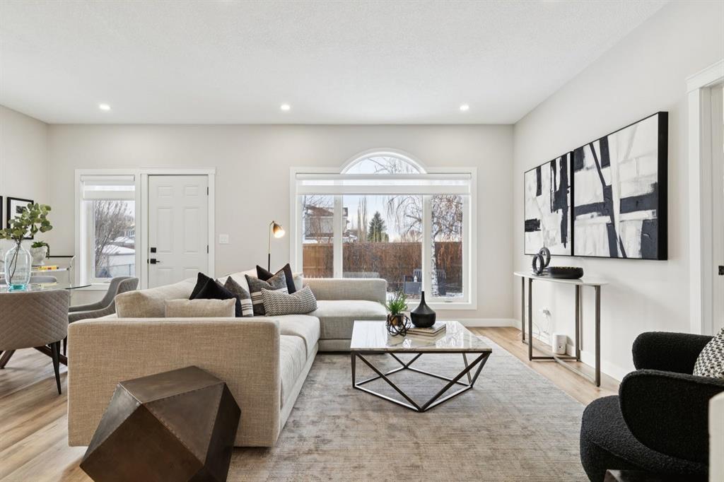 230 Chaparral Place SE