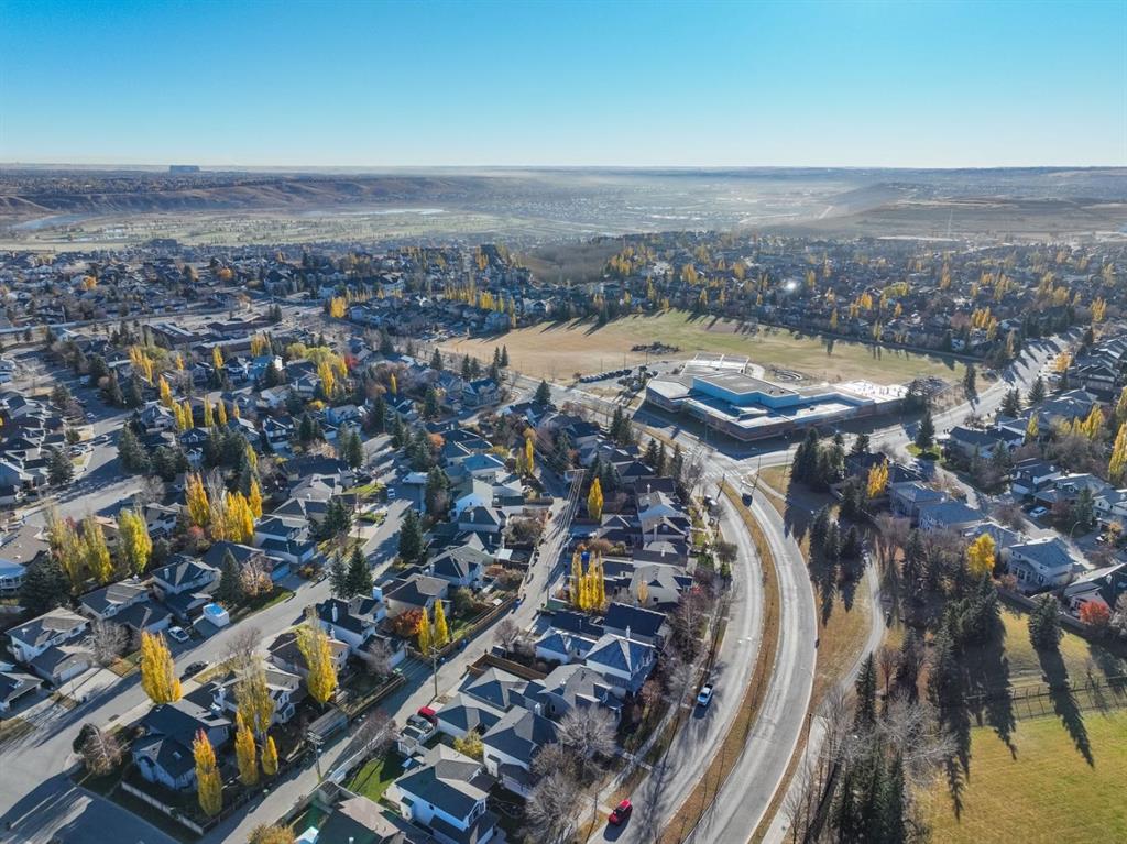 230 Chaparral Place SE