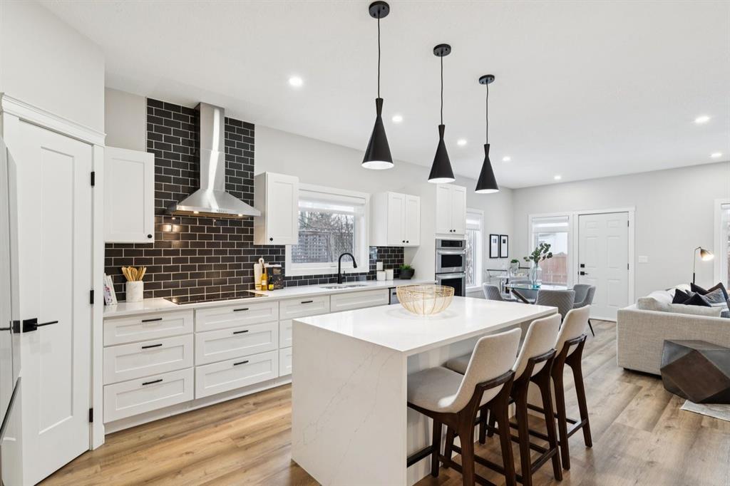 230 Chaparral Place SE