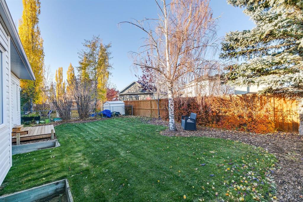 230 Chaparral Place SE