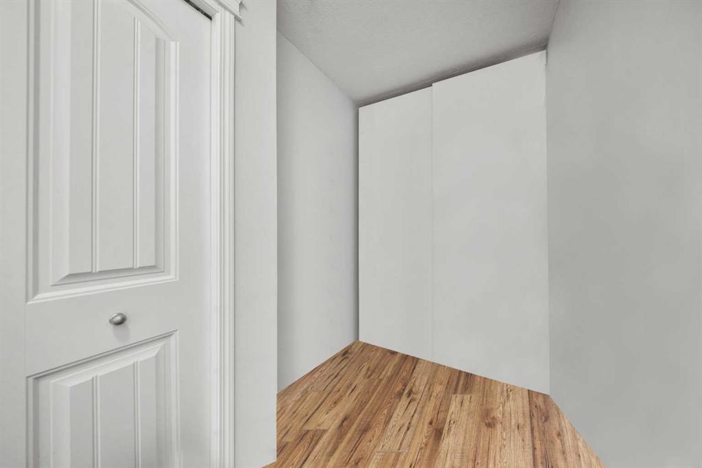 115 Prestwick Villas SE Unit: 2223