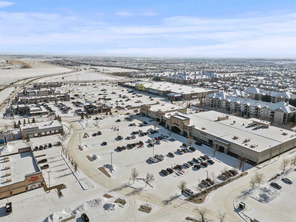 115 Prestwick Villas SE Unit: 2223