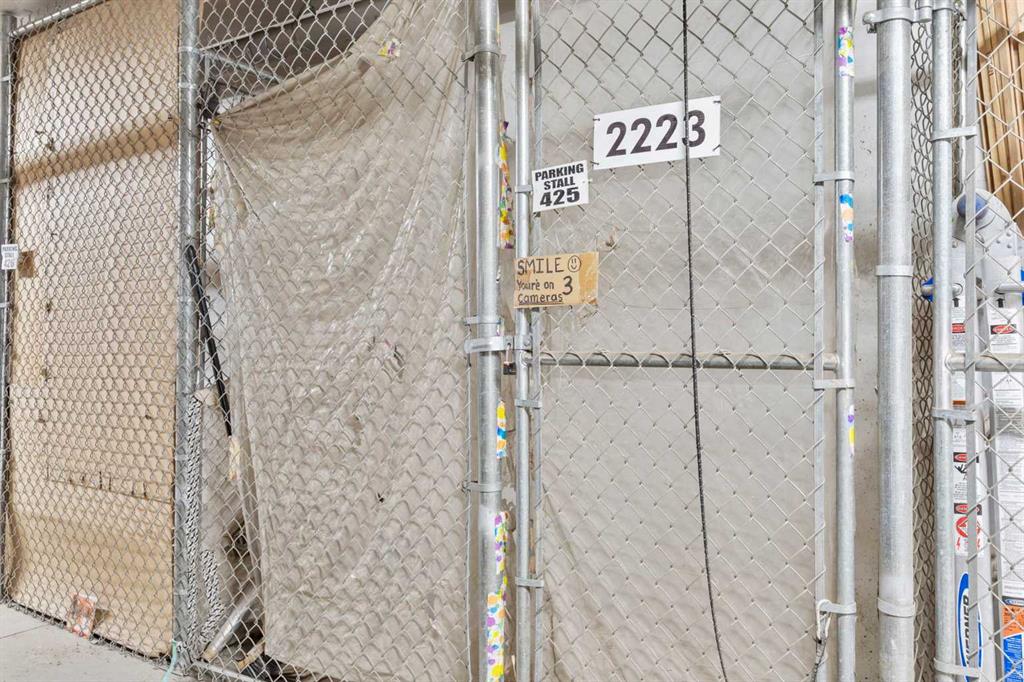 115 Prestwick Villas SE Unit: 2223