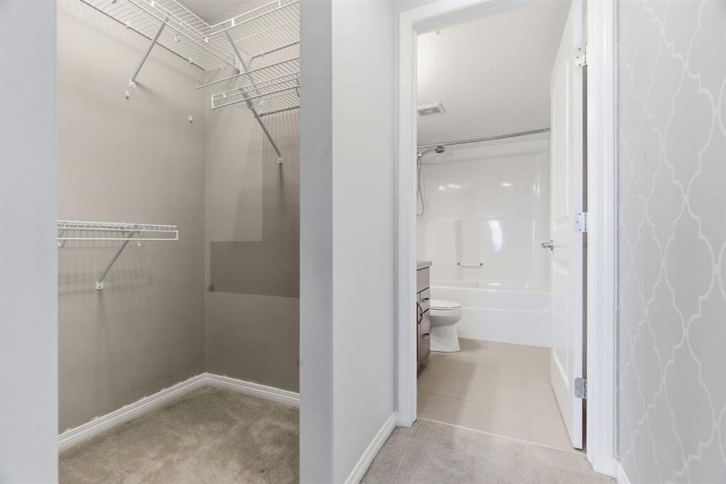 115 Prestwick Villas SE Unit: 2223