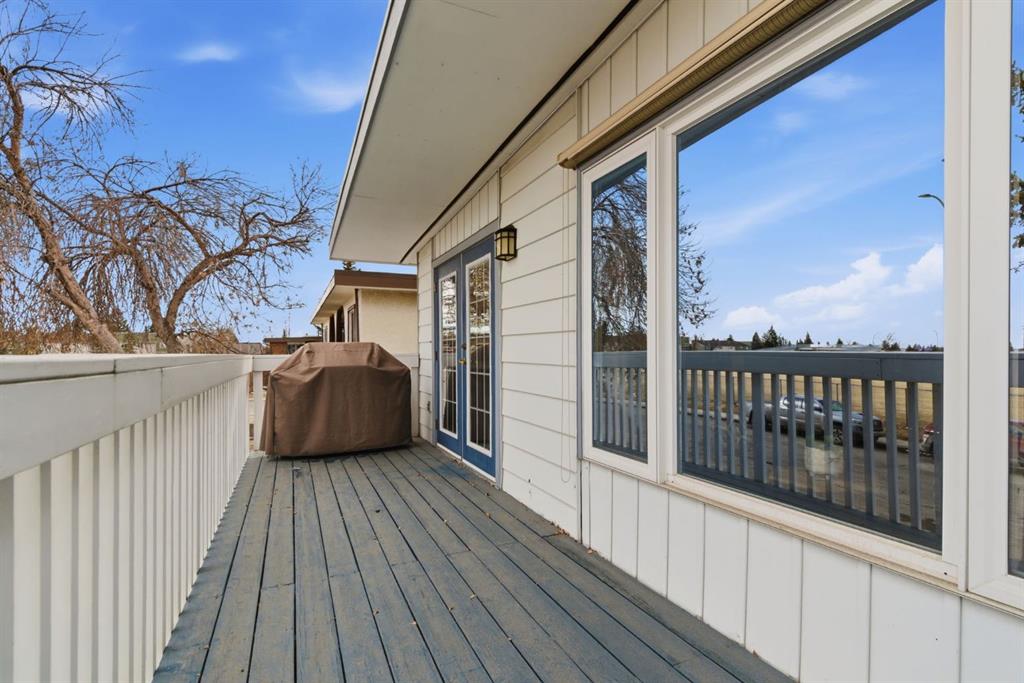 6605 Huntridge Hill NE