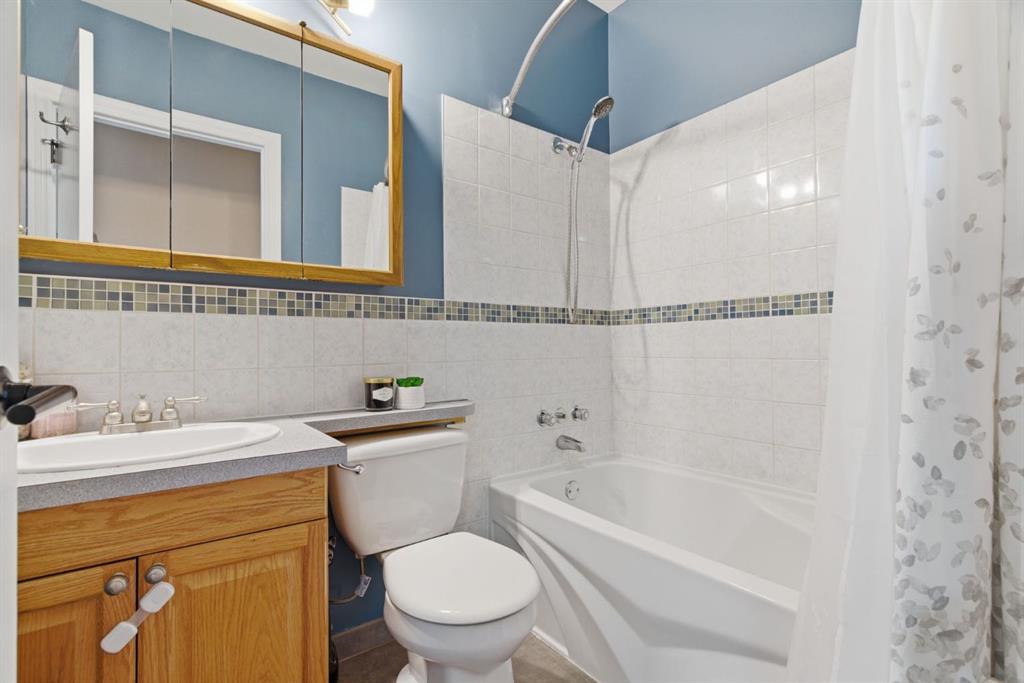 6605 Huntridge Hill NE