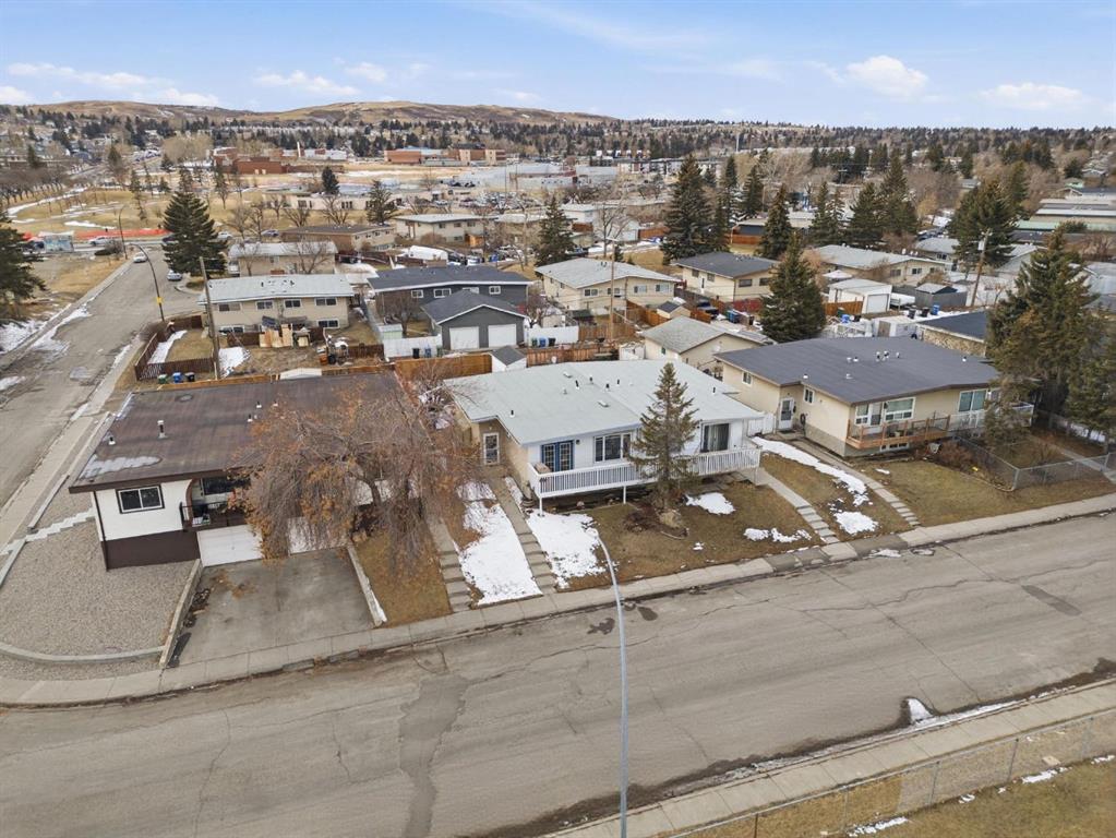 6605 Huntridge Hill NE