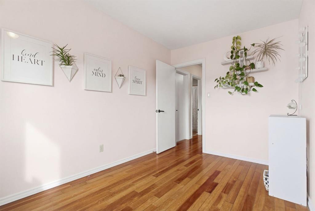 6605 Huntridge Hill NE